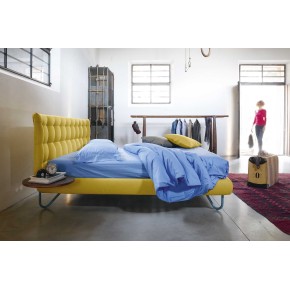 Letto imbottito contenitore mod. Hug 05 high