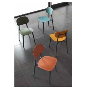 Sedia in polipropilene art. Fly Color