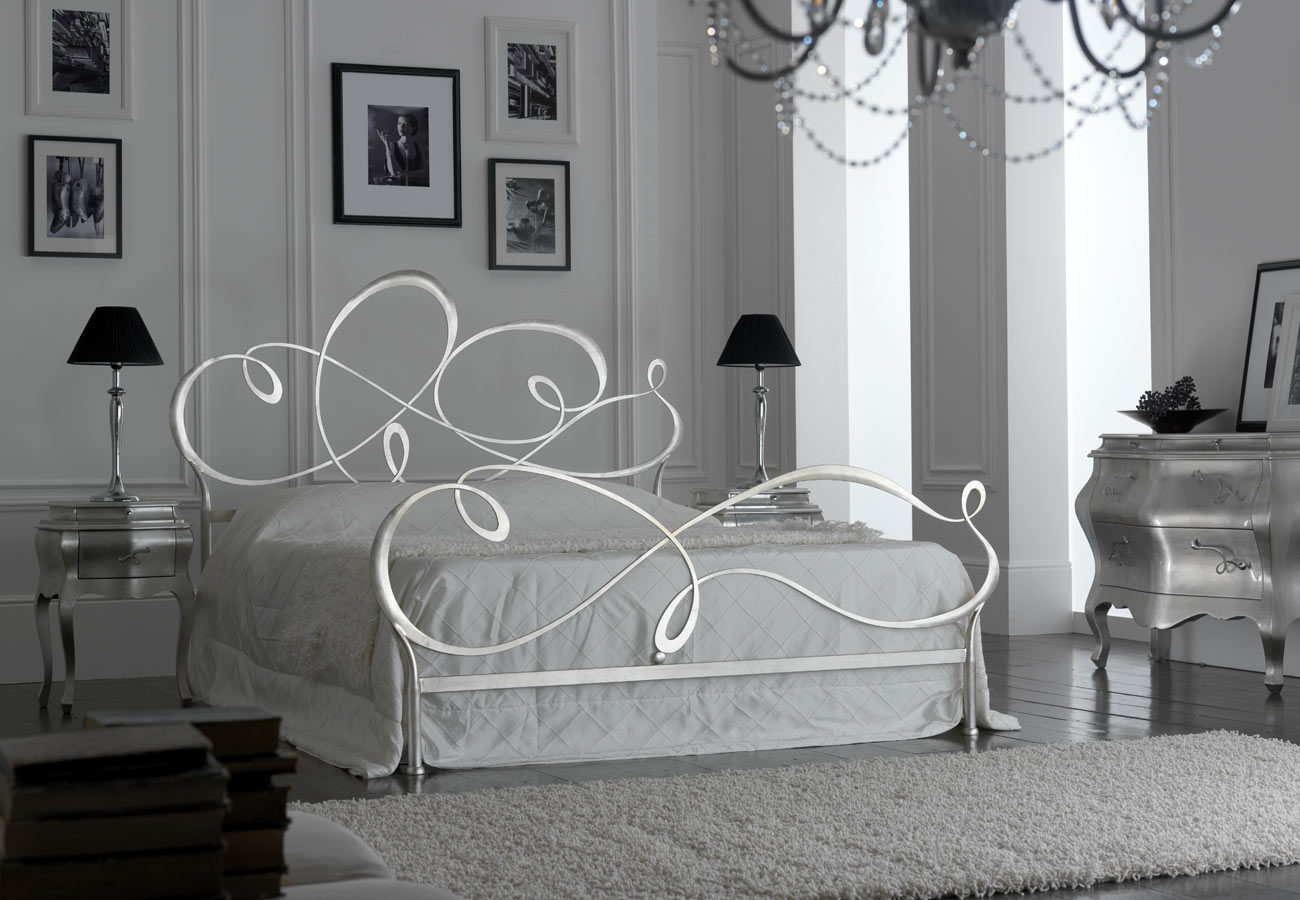 letto in ferro foglia argento mod. capriccio florentia bed