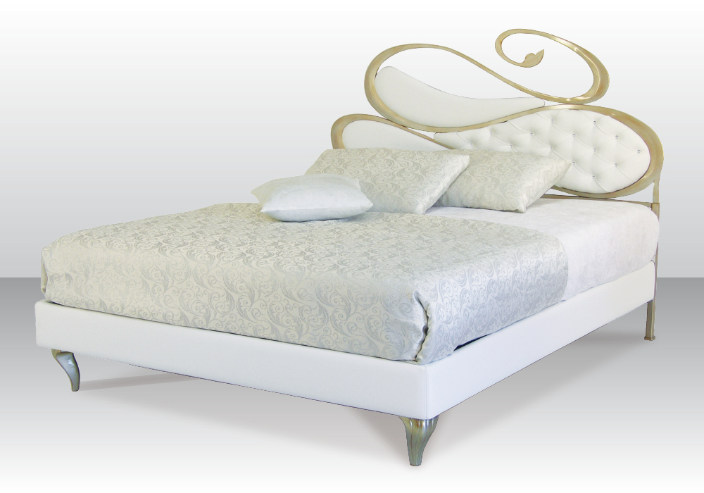 letto imbottito con testata ferro mod. nausica pama letti